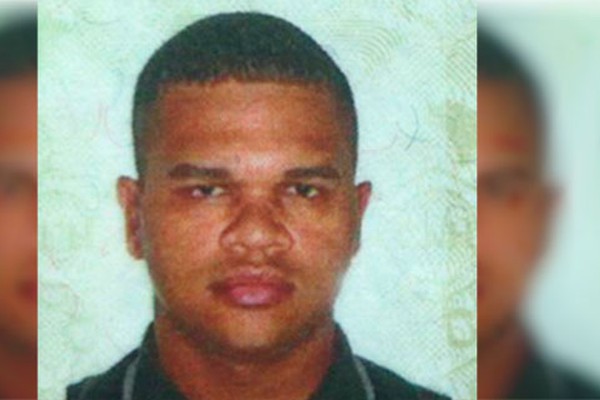 Motociclista morre e passageira fica gravemente ferida em acidente na Avenida Fátima Porto