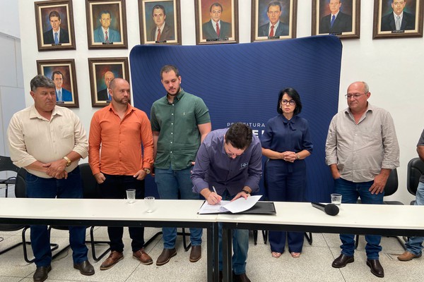 Prefeitura anuncia investimento de mais de R$32milhões na manutenção das estradas rurais de Patos de Minas