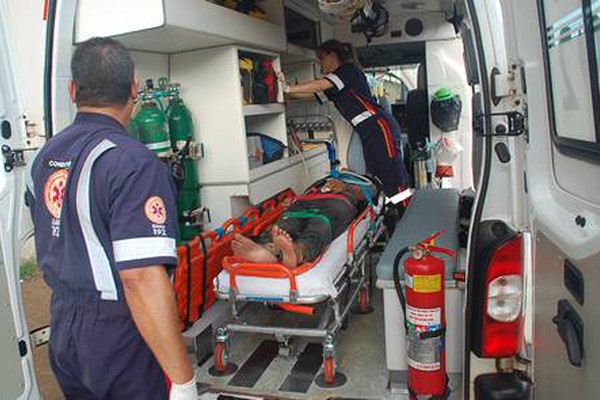 Homem “dominado por espírito” tem que ser contido no centro de Patos de Minas