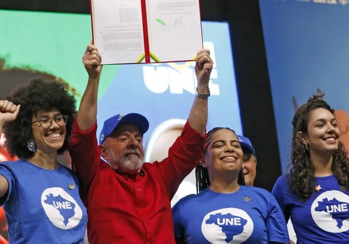 Lula diz que vai cobrar imposto das empresas americanas digitais