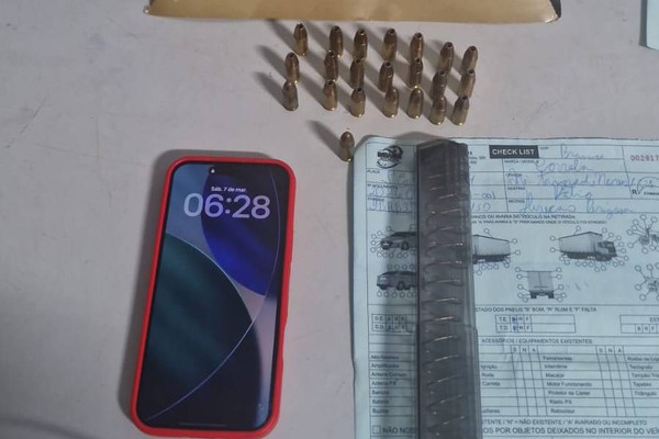 Jovem é preso com munições após fazer ameaças em boate e sair em fuga alucinante pelas ruas da cidade