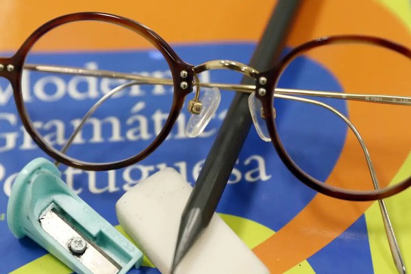 Saúde dos olhos de alunos pede atenção na volta às aulas