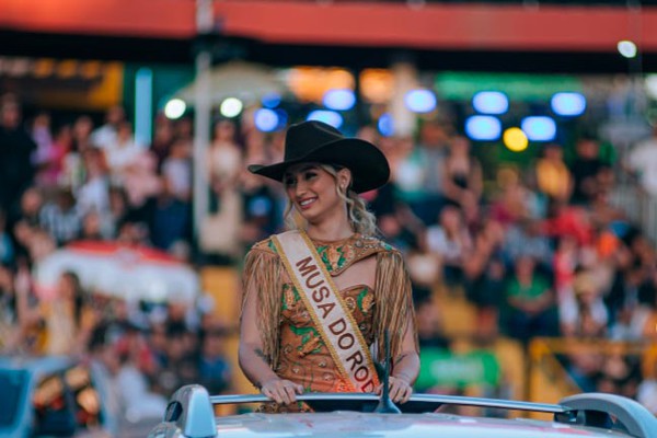 Inscrições abertas para o concurso de Musa do Rodeio Fenamilho 2026; vencedora levará R$ 5 mil