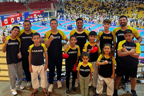 Atletas de Patos de Minas conquistam 20 medalhas em campeonatos estaduais de karatê