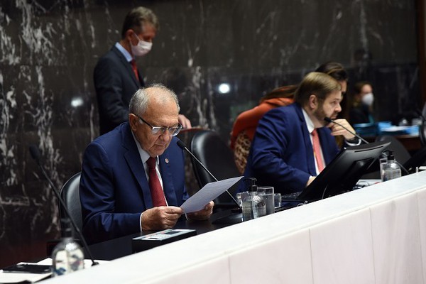 ALMG aprova Projeto de autoria do Dr. Hely que permite o refinanciamento de dívida do Estado