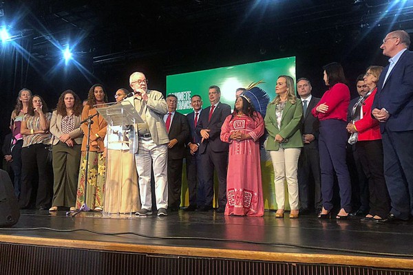 Presidente eleito anuncia últimos 16 ministros do novo governo
