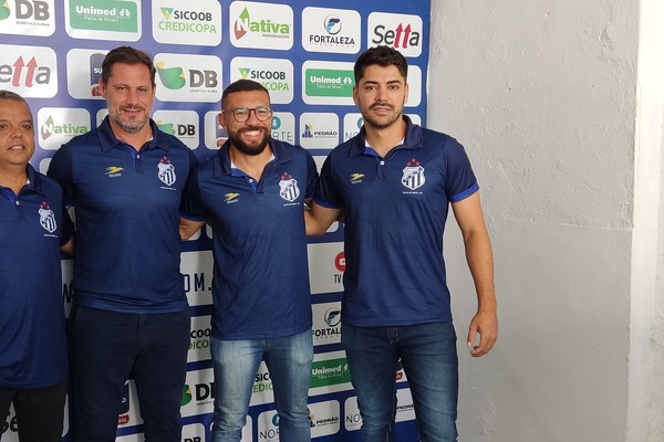 URT apresenta técnico, comissão e garante equipe competitiva na série D do Campeonato Brasileiro