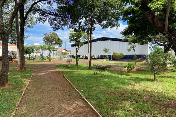 Decisão judicial pode resolver impasse em torno de regulamentação de imóveis em bairro de Patos de Minas