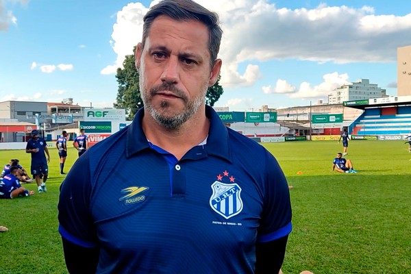 Técnico Ricardo Severo é demitido da URT; membros da comissão técnica também saíram