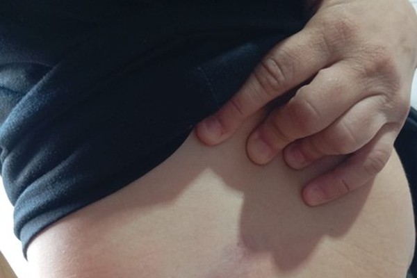 Mãe tenta defender filha, é agredida pelo irmão e vai parar no hospital em Patos de Minas