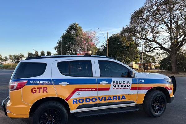 Homem procurado por estupro de vulnerável é preso na BR 352, em Patos de Minas