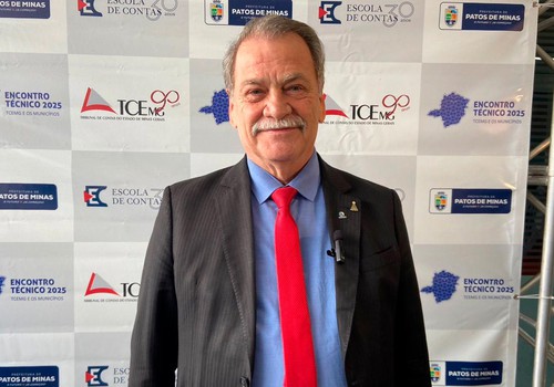 Presidente do TCE visita Patos de Minas durante encontro técnico sobre a reforma tributária