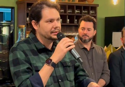 Prefeito de Patrocínio surpreende e conclama lideranças para lançar Falcão ao Governo de Minas