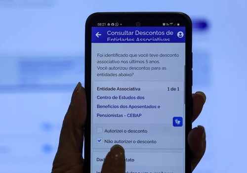 Segurados do INSS podem pedir devolução de descontos ilegais