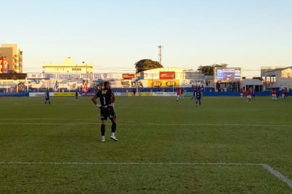 URT sai na frente, mas cede empate ao Boa Esporte na estreia no Campeonato Mineiro do Módulo II