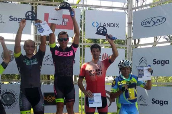 Ciclistas patenses voltam a fazer bonito em competição de nível estadual  