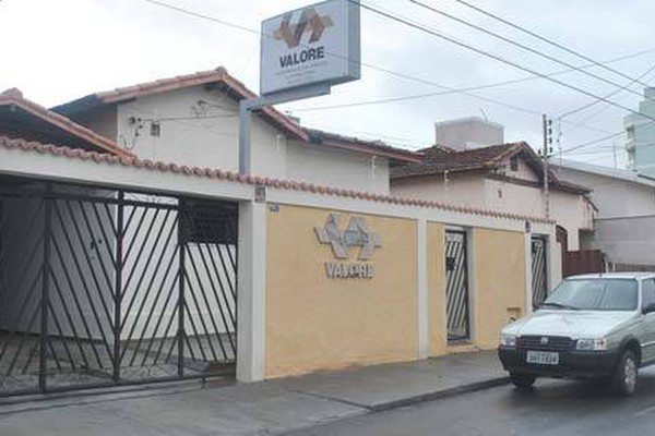 Patos de Minas ganha empresa especializada em recebimento de dívidas