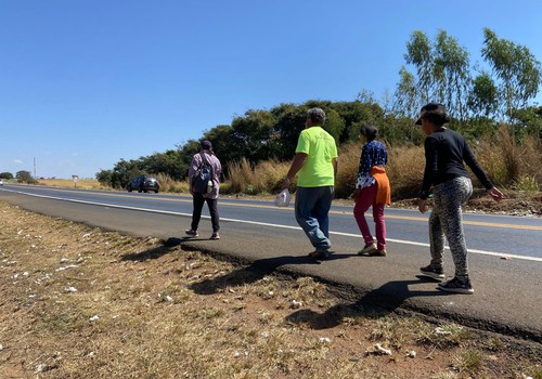 Romeiros percorrem mais de 100km a pé até Santuário de Nossa Senhora da Abadia