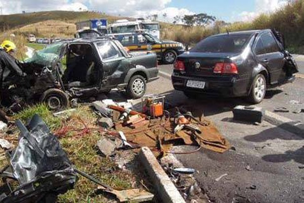 BR 365 tem 77 mortes no ano e se torna uma das mais violentas do Estado