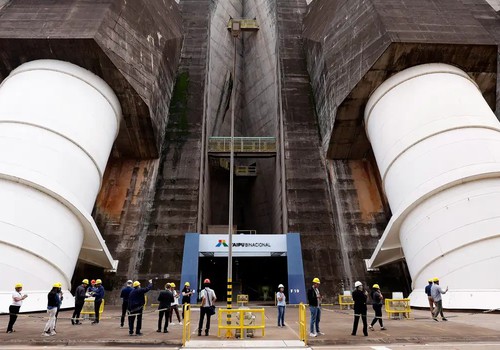 Diretor brasileiro de Itaipu garante tarifa reduzida em 2027