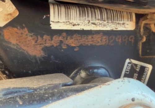 Jovem é preso em Honda/Biz com placa  de Honda/CBX em Patos de Minas