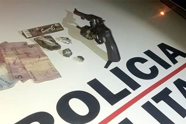 Adolescente é apreendido com arma de fogo e maconha em Presidente Olegário