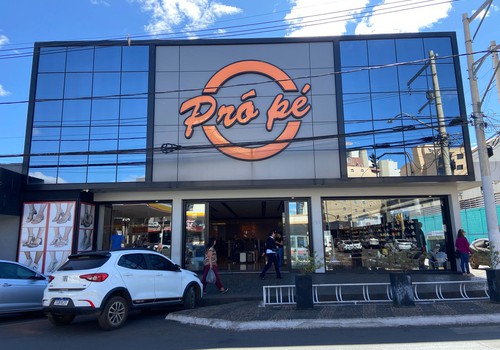 Mega liquidação da Pro Pé Calçados começa nesta sexta-feira com até 70% de desconto