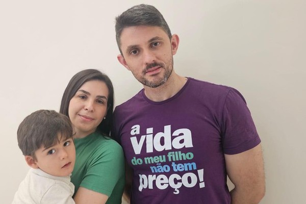 Cura para Dudu: família já está nos Estados Unidos para iniciar tratamento; veja o vídeo publicado pelos pais
