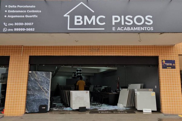 BMC lança “Megaoperação Fecha Mês” com pisos e porcelanatos com até 40% de desconto