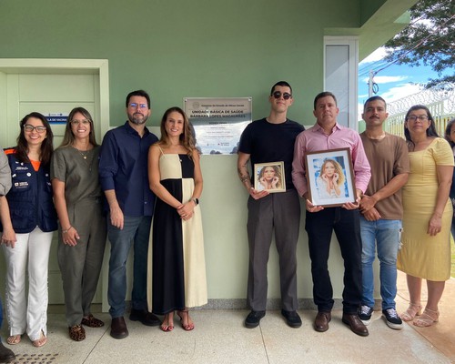 Unidade de saúde que leva nome de jovem médica que morreu em acidente é inaugurada em Patos de Minas