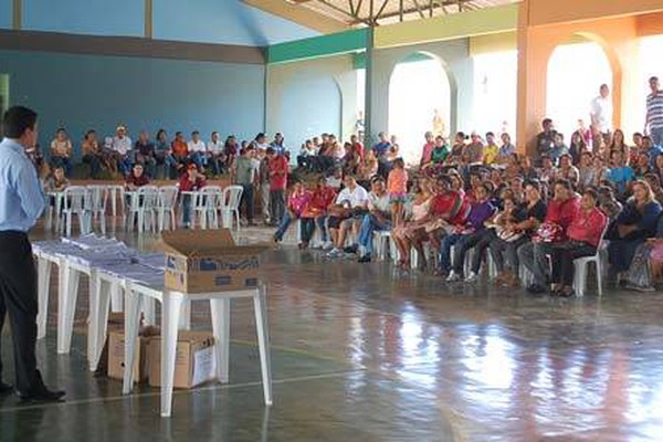 140 famílias recebem as primeiras casas do “Minha Casa, Minha Vida” na cidade