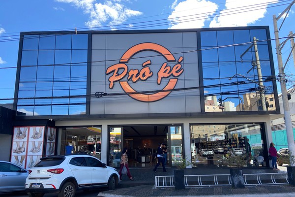 Mega liquidação da Pro Pé Calçados começa nesta sexta-feira com até 70% de desconto