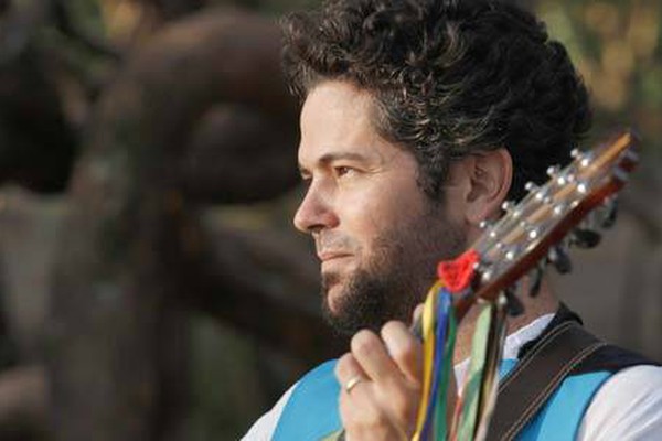 Luiz Salgado volta a Patos de Minas este mês com o show Sina de Cantadô