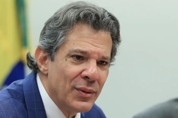 Fim de isenção a títulos privados não prejudicará produtor, diz Haddad
