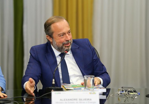 Ministro Alexandre Silveira anuncia destinação de R$ 95,5 milhões para obras em São Gotardo