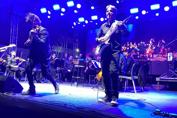 Orquestra Filarmônica de Patos de Minas encanta público na abertura da Fenapraça 2026; veja como foi