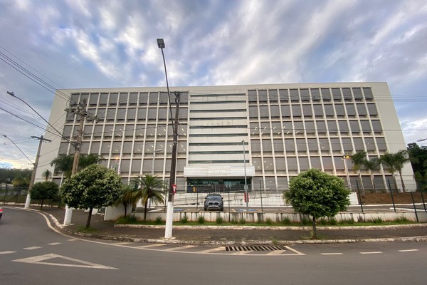 Detentos são condenados por assassinato de colega de cela e recebem penas que somam mais de 72 anos