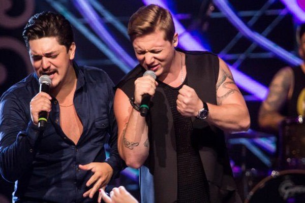 Paranaíba Esporte Clube completa 105 anos e comemora com show de George Henrique e Rodrigo