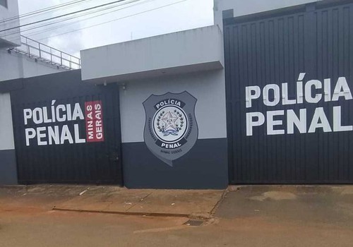 Médico condenado por homicídio, estupro e tráfico se envolve em briga por comida no Presídio