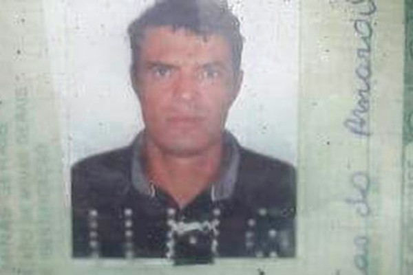 Homem é morto a tiros dentro de casa em Lagoa Formosa