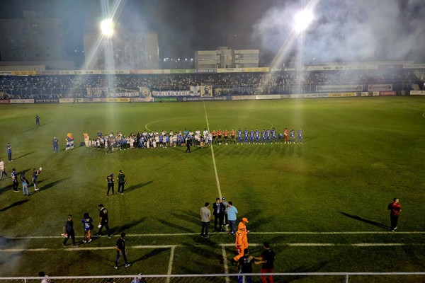 URT abre 2 a 0 em cima do Betim, mas sofre apagão no segundo tempo e leva virada inacreditável