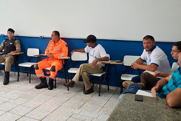 URT acerta detalhes para a partida contra o Atlético e venda de ingressos começa amanhã