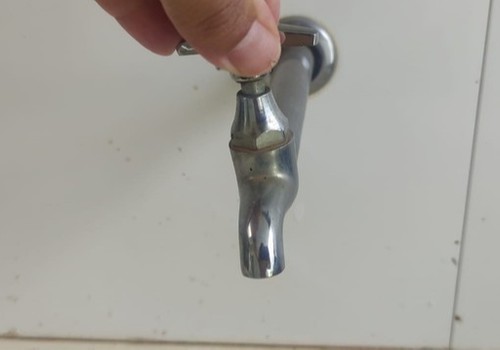 Moradores voltam a reclamar de falta d’água em Patos de Minas; Copasa se manifesta