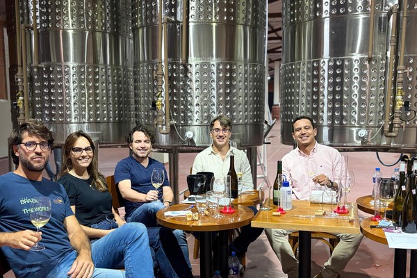 Vinícola Alma Rios consolida reconhecimento nacional e internacional com vinhos do Cerrado Mineiro