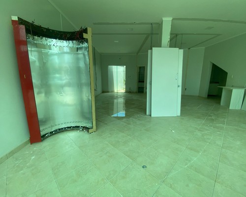 Polícia Civil e Vigilância Sanitária cumprem mandados em clínicas de bronzeamento artificial em Patos de Minas