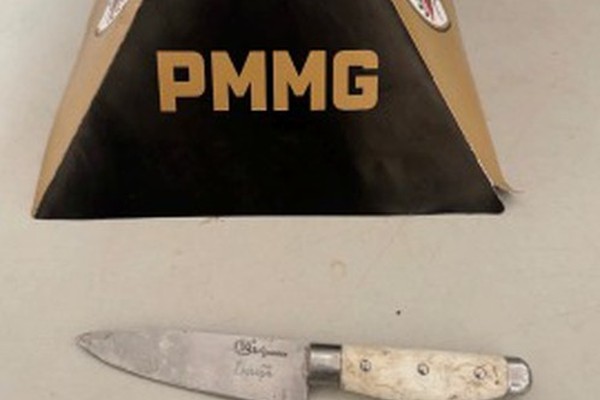 Homem é contido a paulada após invadir residência pela 2ª vez e acaba preso pela PM