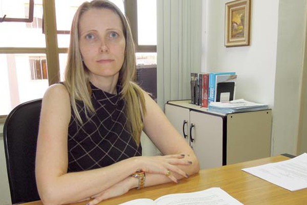 Promotora de Justiça Vanessa Dosualdo esclarece dúvidas sobre as eleições municipais de 2016