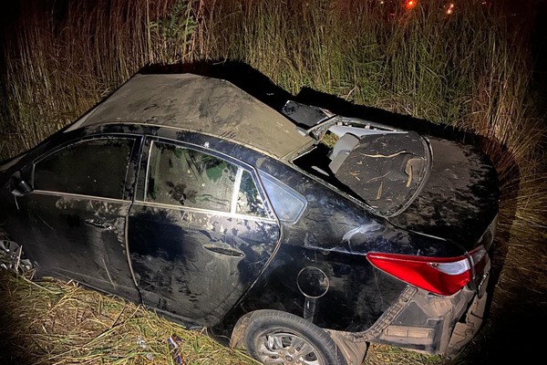 Homem morre em grave acidente envolvendo caminhonete e carro, em Patrocínio
