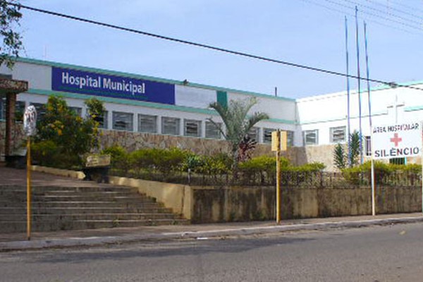 Mãe confunde remédio com veneno, bebê ingere grande quantidade e acaba no hospital 