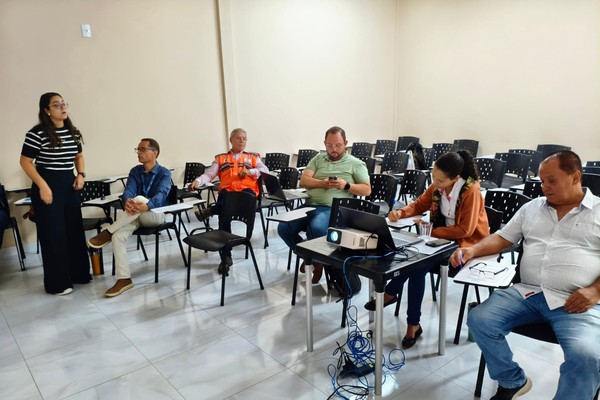 Codema analisa projetos de paisagismo em empreendimentos imobiliários de Patos de Minas